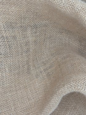Particolare del tessuto Tajuta